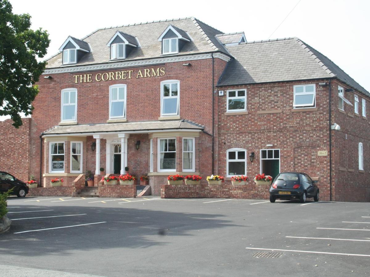 فندق The Corbet Arms Uffington  المظهر الخارجي الصورة